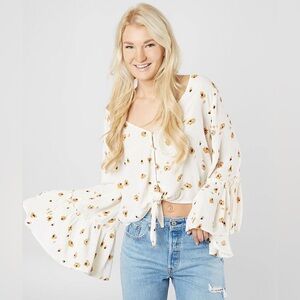 Billabong floral bell sleeve blouse size M